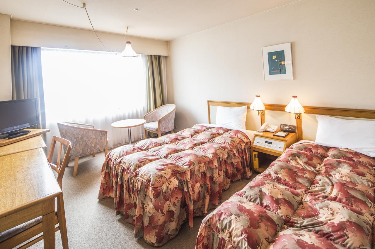 Hotel Rubino Kyoto Horikawa Buitenkant foto