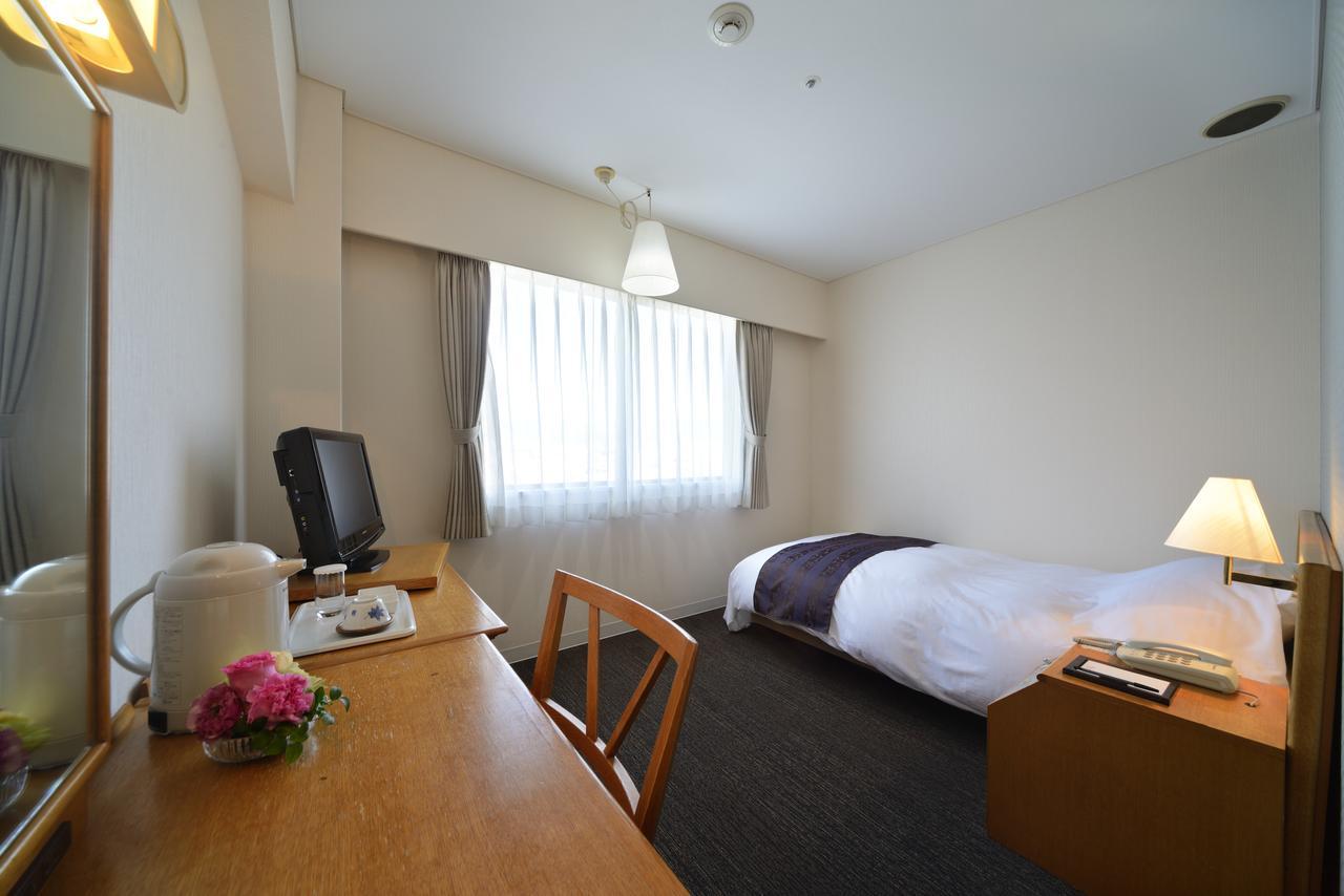 Hotel Rubino Kyoto Horikawa Buitenkant foto